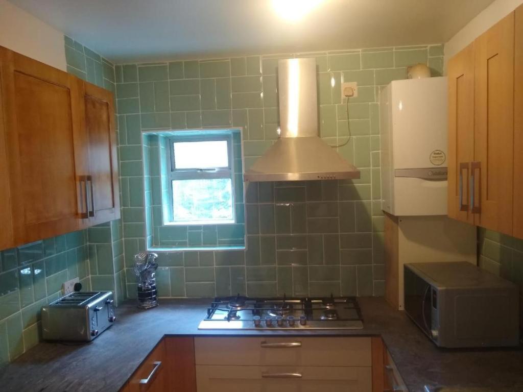 Large Self Catering House Apartment *