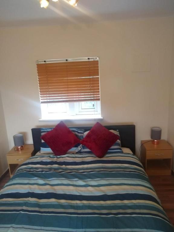 Large Self Catering House * Londra